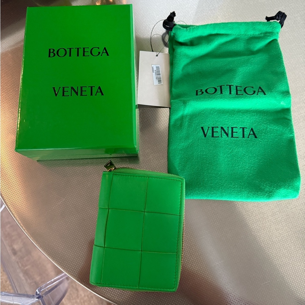 Bottega Veneta Zip Around Wallet
